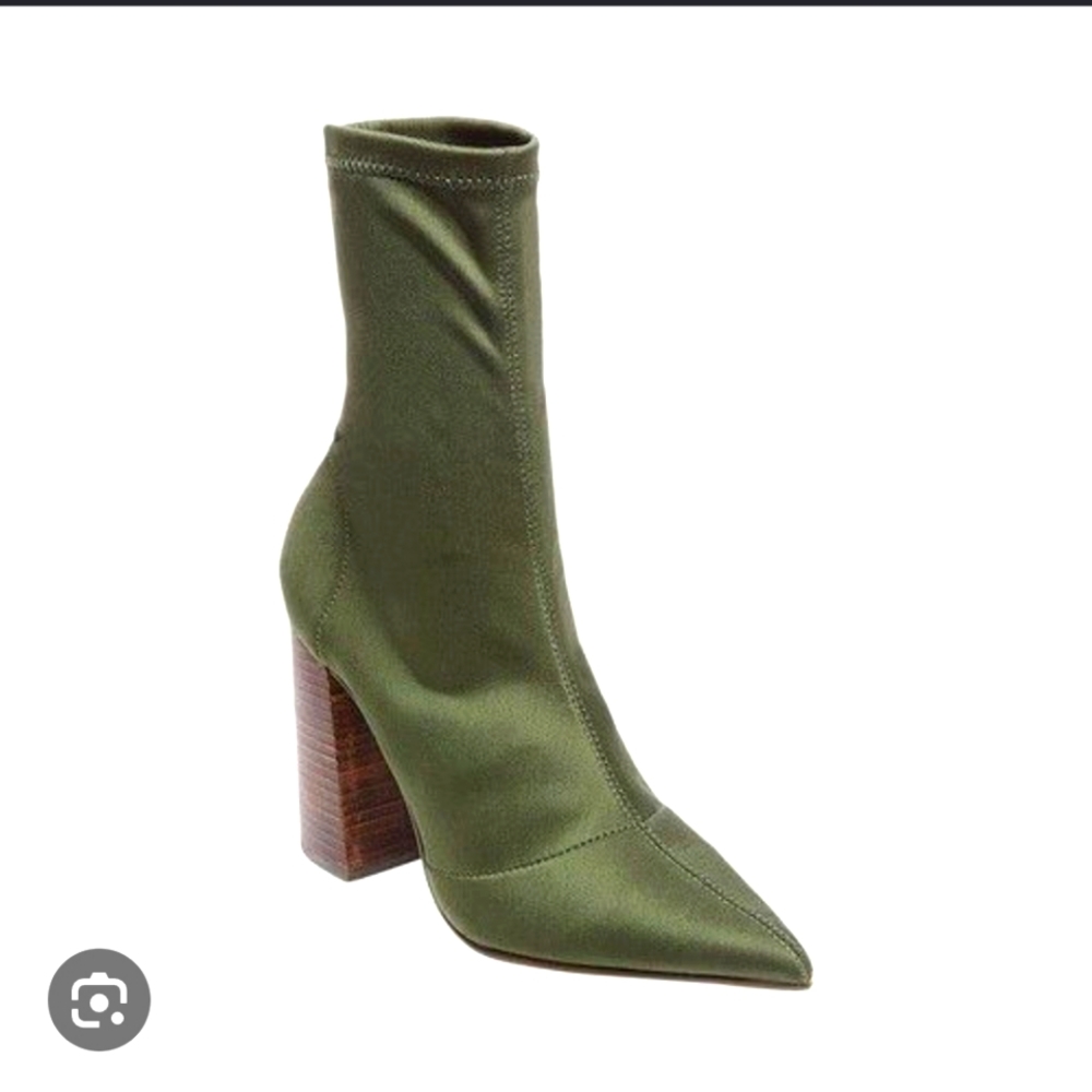 New steve madden booties